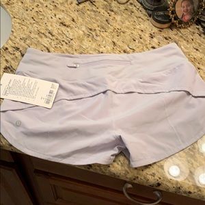 LULULEMON SPEED UP SHORTS
